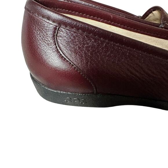 SAS Size 6.5 Vintage Red Wine Simplify Leather Slip On Loafer Tripad Comfort - Picture 4 of 9